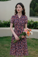 Đầm voan hoa dáng xòe cổ phối nơ