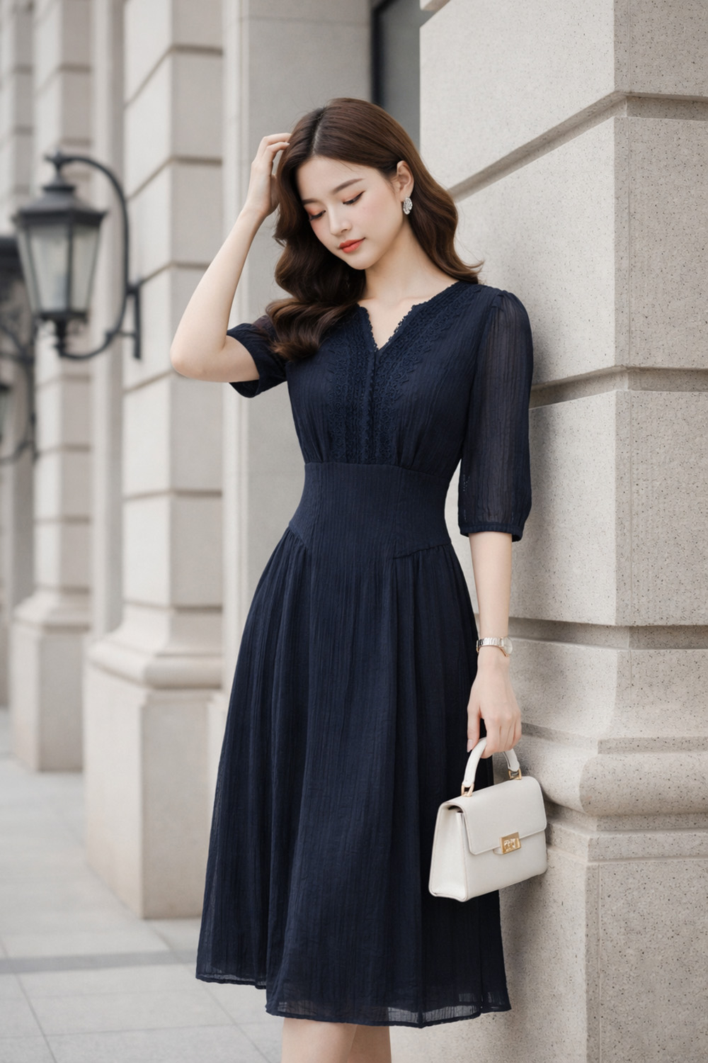 Đầm xòe tơ cổ V phối ren tay lỡ