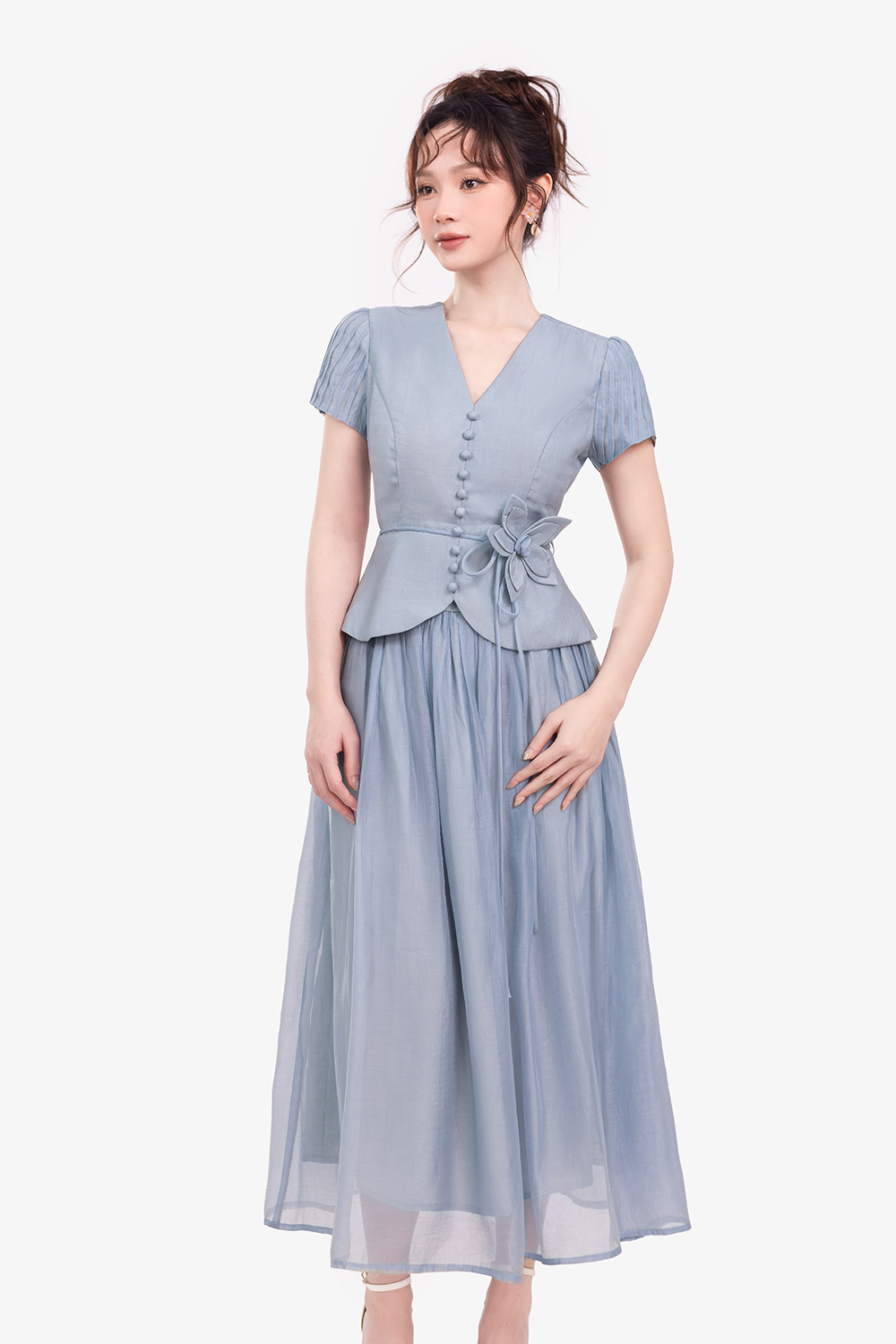 Áo kiểu nữ peplum màu xanh đính hoa