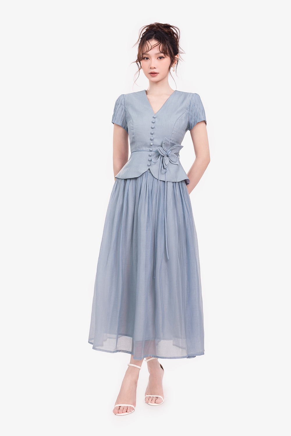 Áo kiểu nữ peplum màu xanh đính hoa