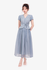 Áo kiểu nữ peplum màu xanh đính hoa