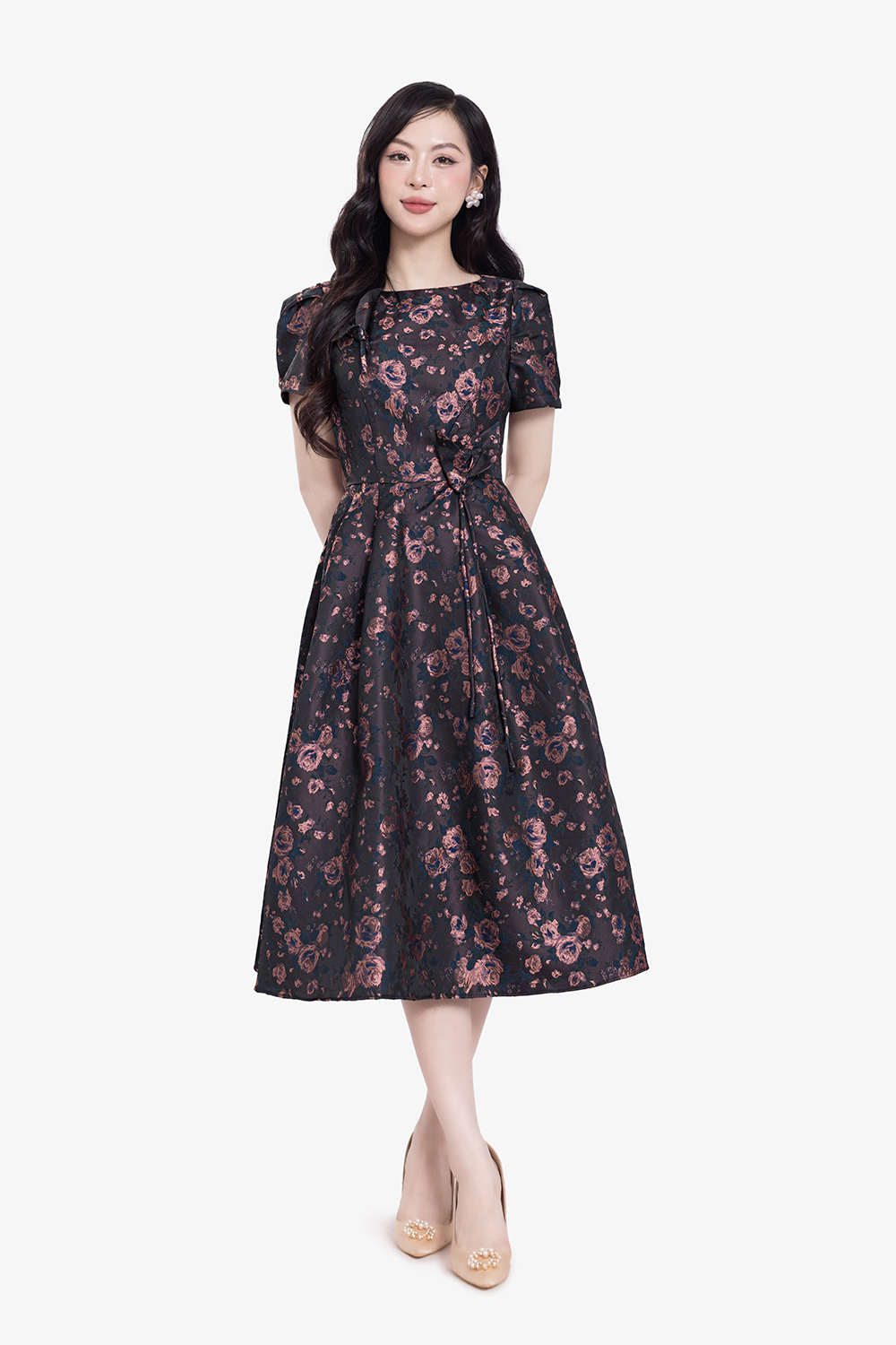 Đầm tafta cao cấp dự tiệc đính hoa