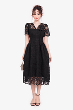 Đầm ren dự tiệc dáng xòe màu đen