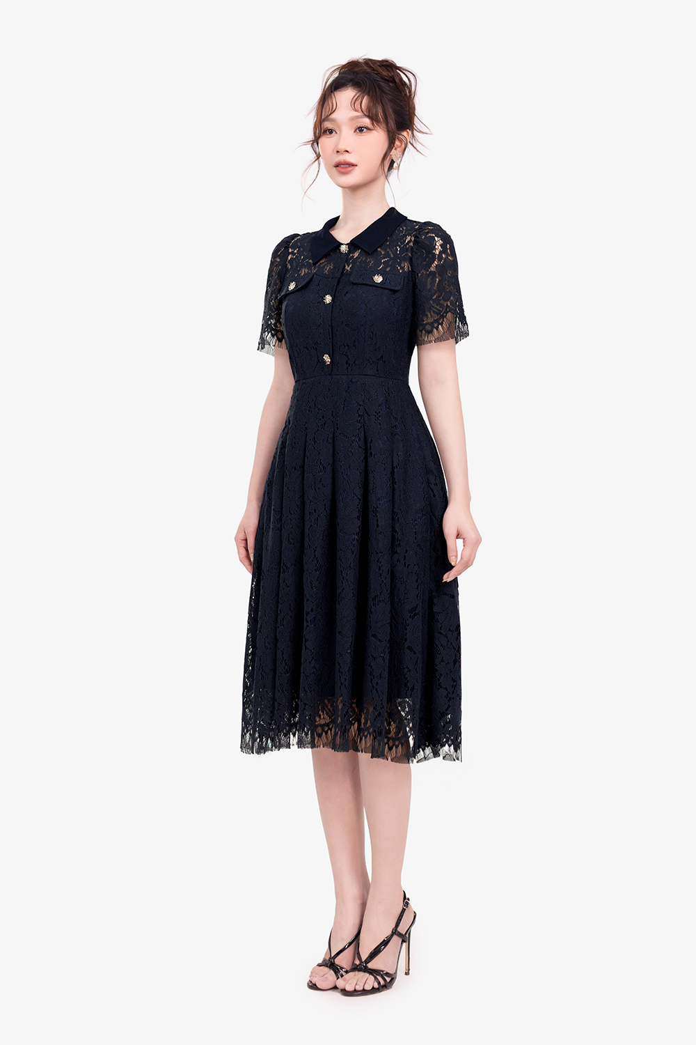 Đầm ren xanh đen xòe cổ sơ mi đính nút