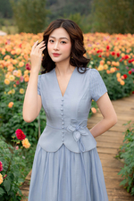 Áo kiểu nữ peplum màu xanh đính hoa