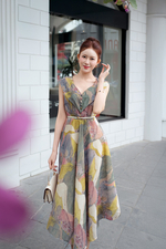 Đầm dài họa tiết tay chờm cổ V dáng xòe