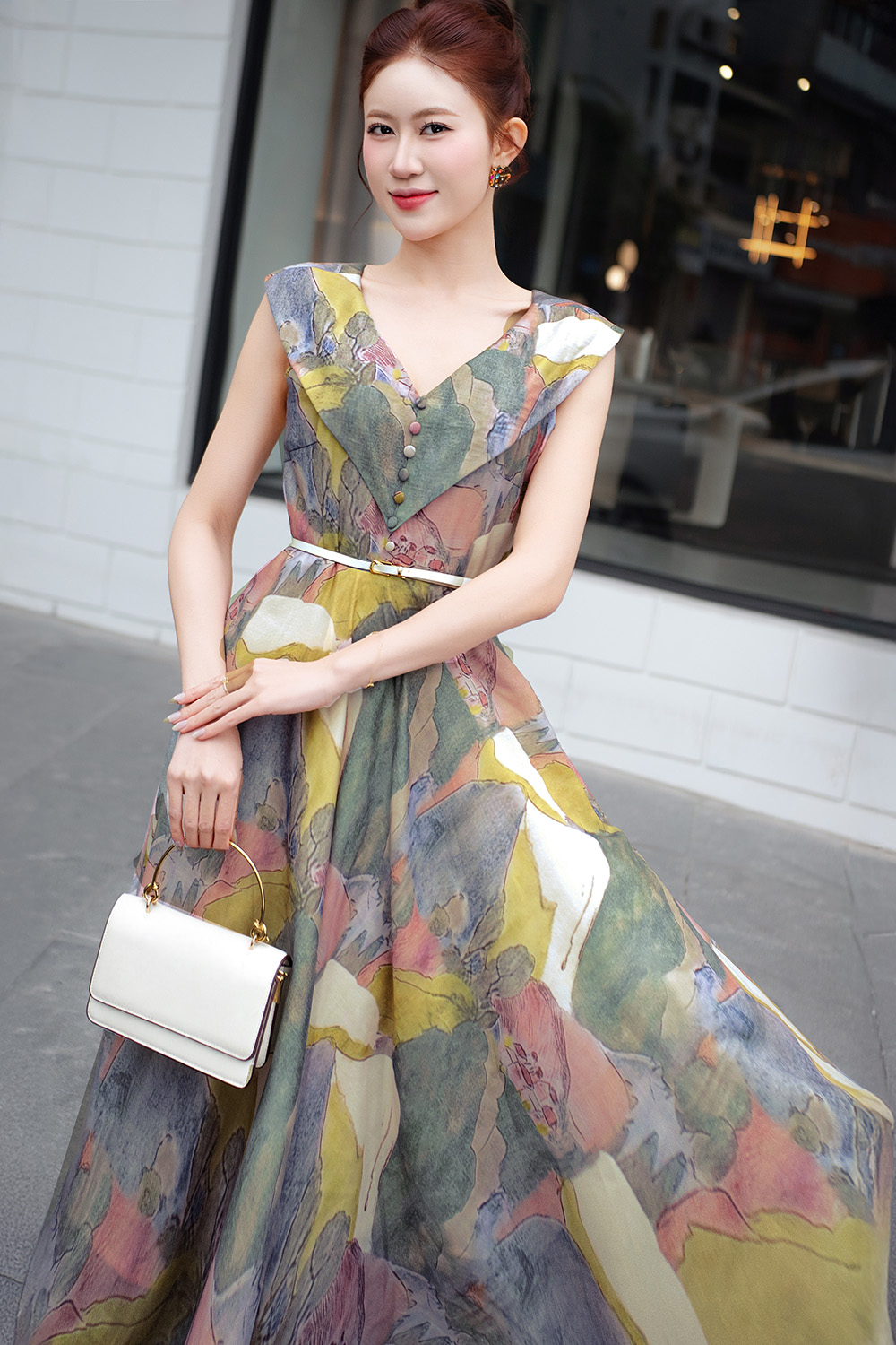 Đầm dài họa tiết tay chờm cổ V dáng xòe