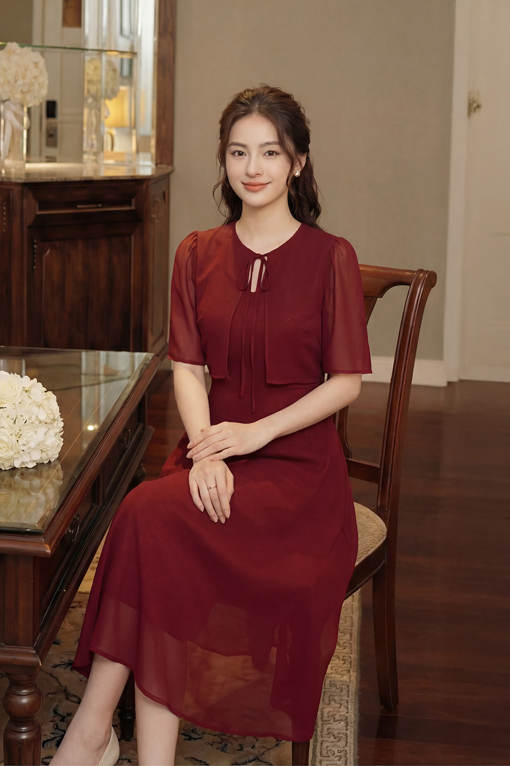 Đầm đỏ chiffon dáng xòe phối áo khoác