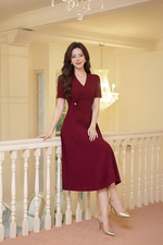 Đầm đỏ dự tiệc dáng xòe đính hoa