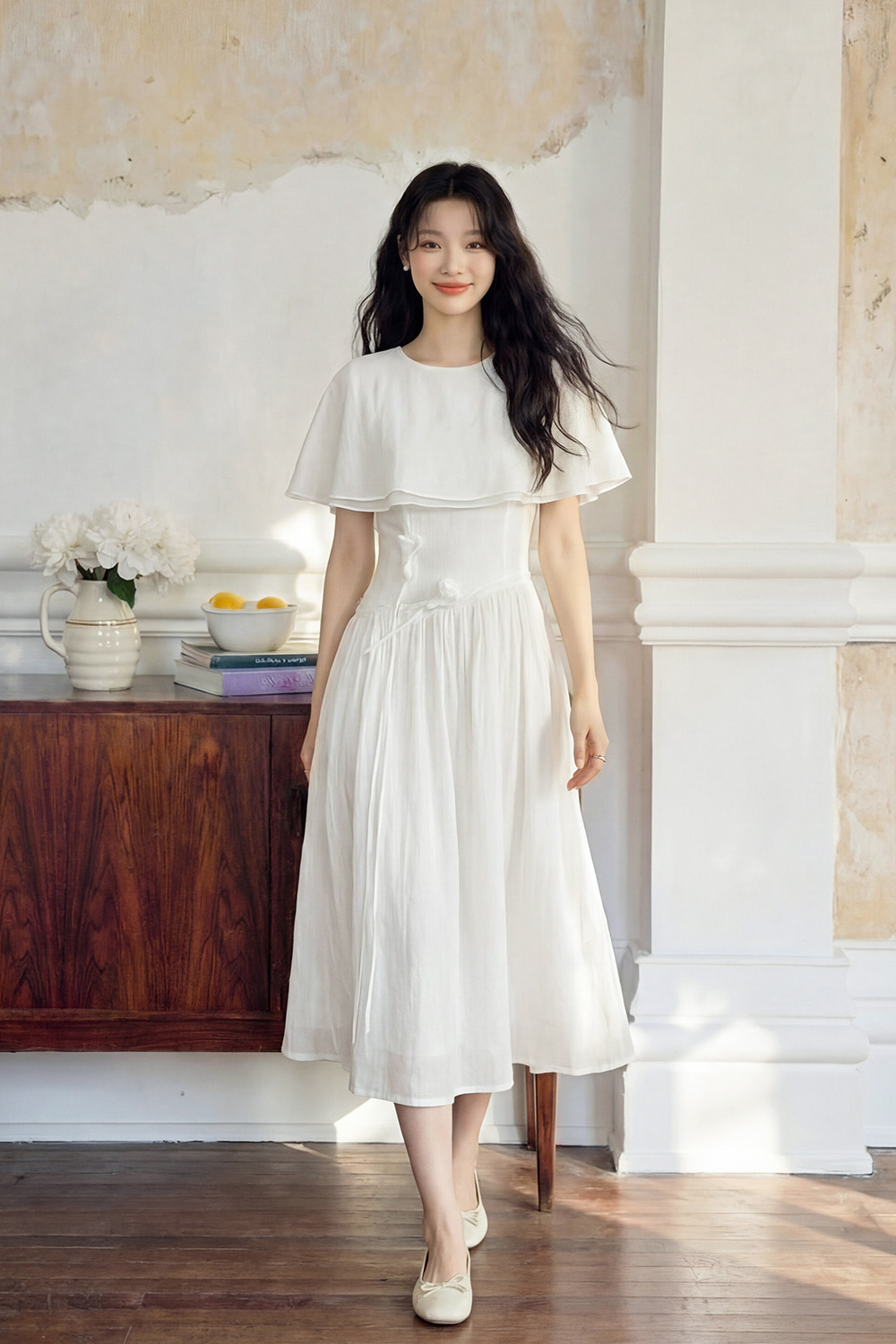 Đầm xòe trắng tơ cổ tròn phối choàng