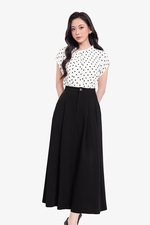 Chân váy đen xòe xếp ly dáng dài