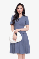 Đầm xòe công sở xếp ly cổ V phối nút