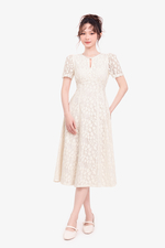 Đầm ren kem dự tiệc dáng xòe