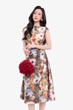 Đầm chữ A họa tiết hoa cổ thuyền lệch nhún vai