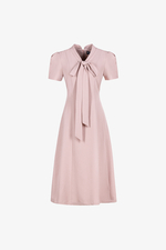 Đầm hồng công sở cổ phối nơ