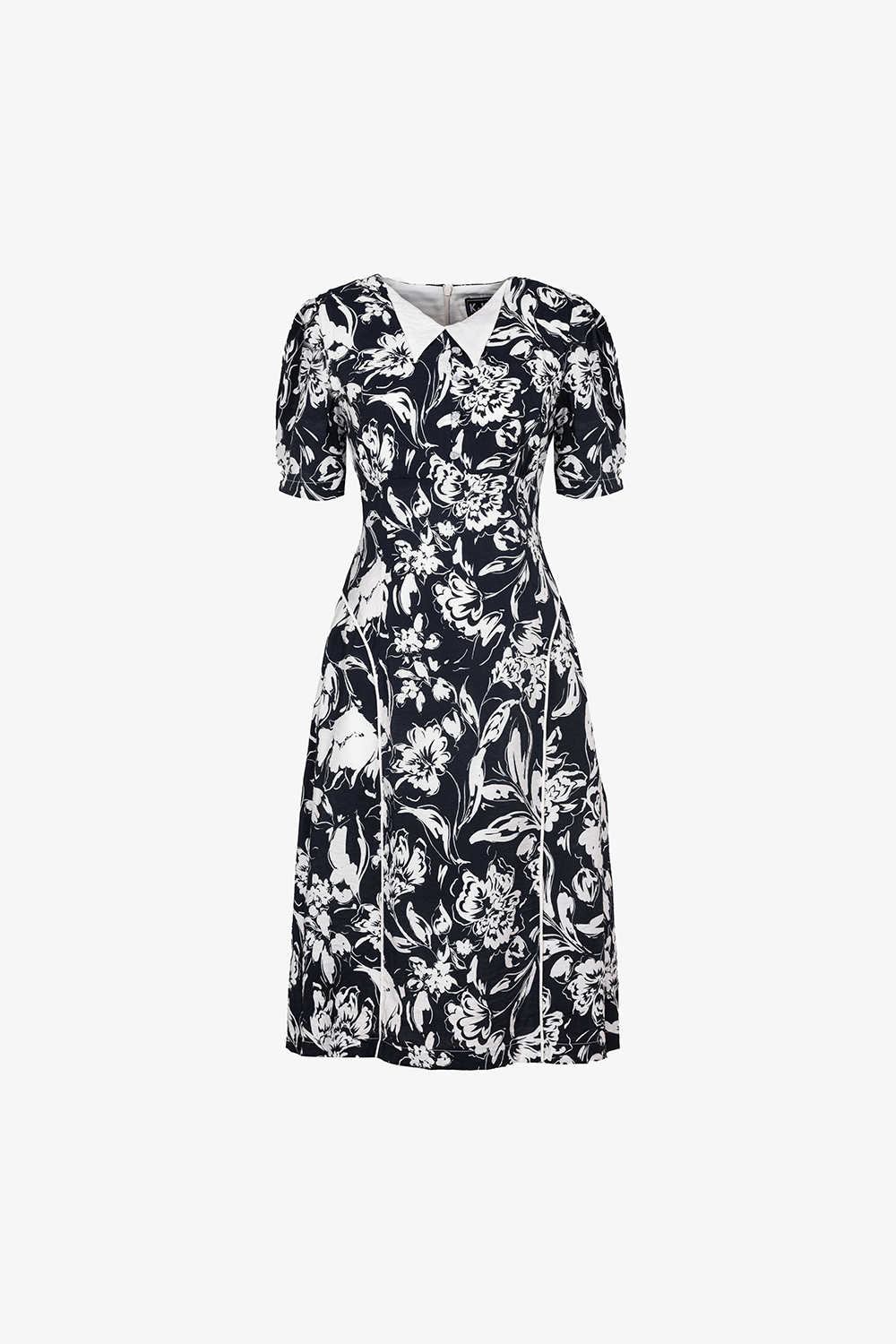 Đầm xòe công sở hoa trắng nền xanh đen