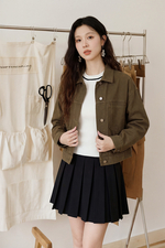 Áo khoác kaki nữ phối nút màu nâu rêu