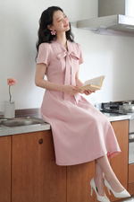 Đầm hồng công sở cổ phối nơ