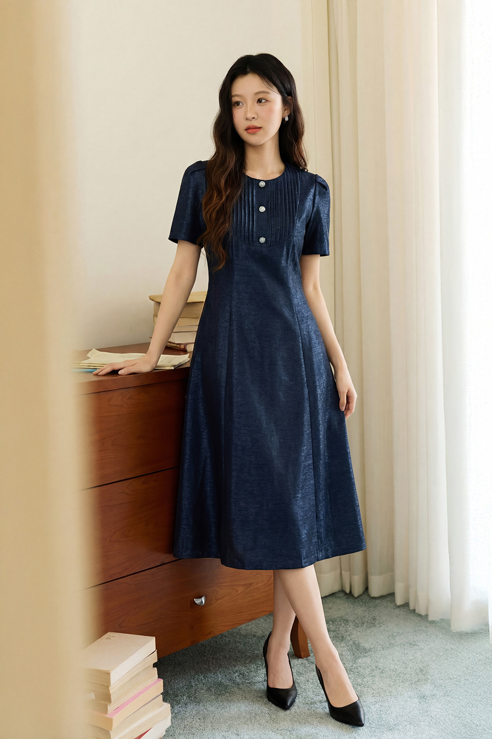 Đầm xòe màu xanh đen cổ xếp ly