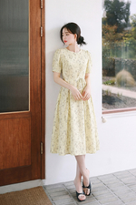 Đầm hoa nhí dáng xòe eo thắt nơ