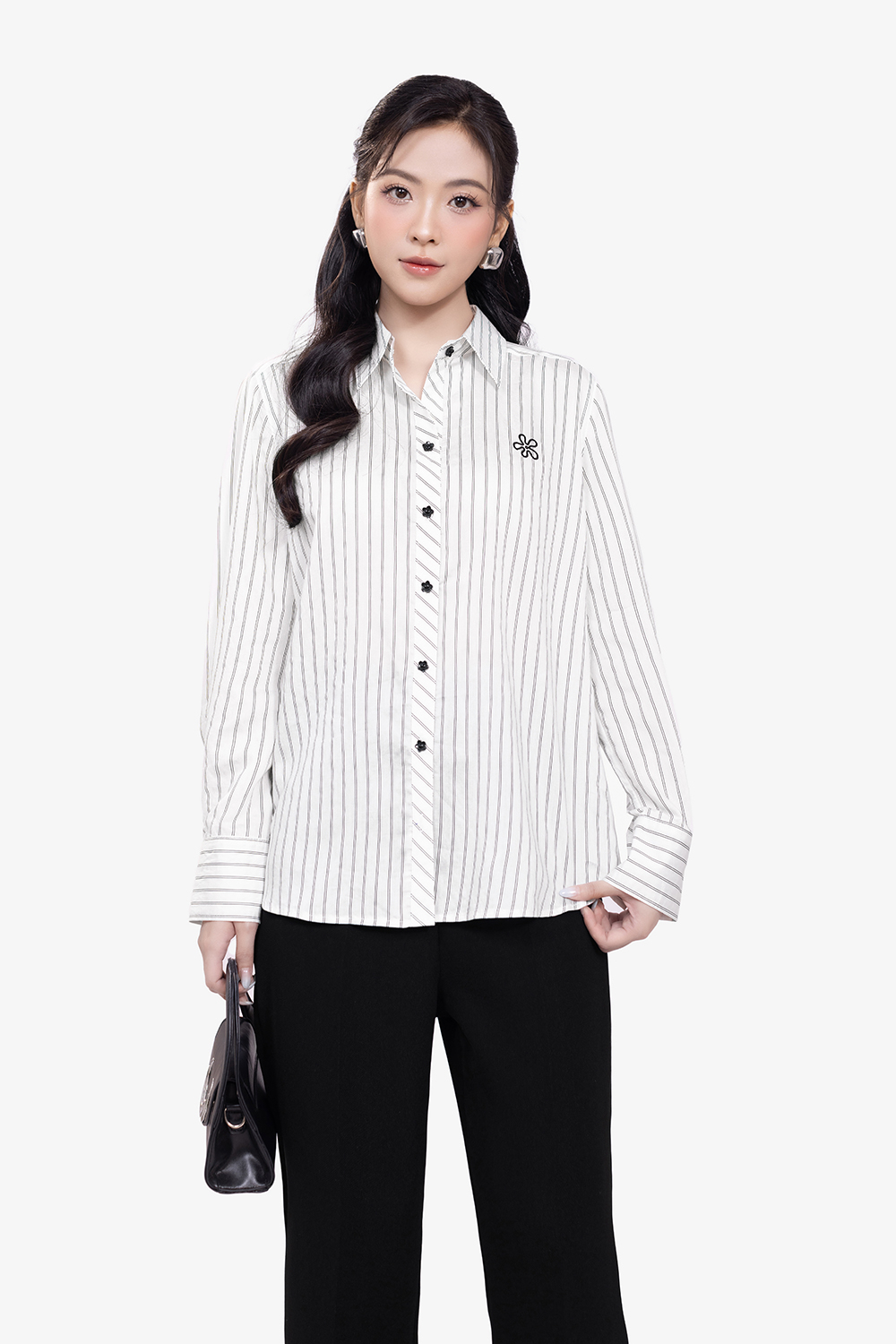 Áo sơ mi tay dài họa tiết kẻ sọc