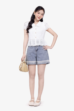 Áo kiểu sơ mi trắng xô thêu dáng ngắn