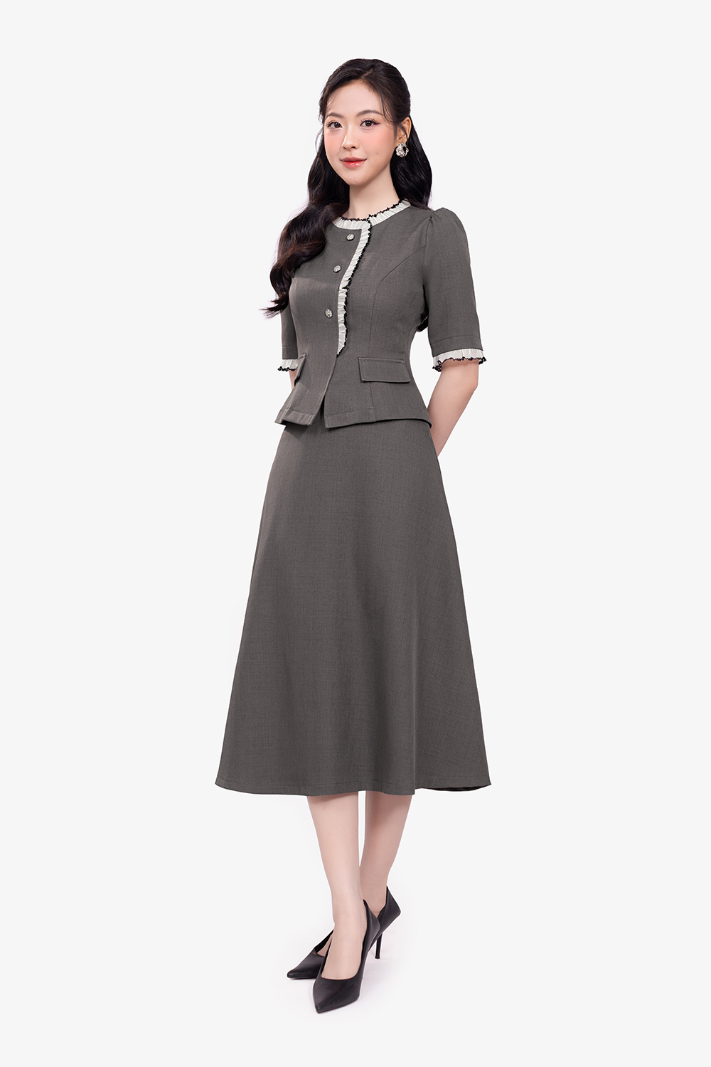 Chân váy công sở dáng xòe màu xám