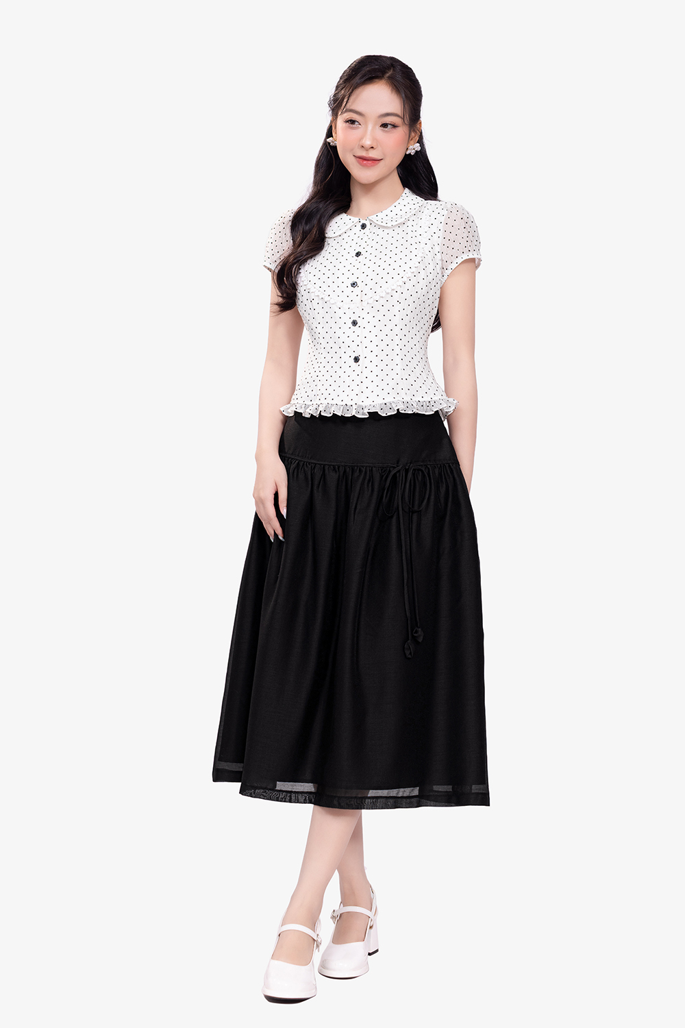 Chân váy xòe đen tơ phối nơ