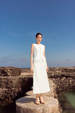 Chân váy chấm bi dáng dài màu trắng kem