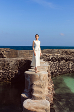 Chân váy chấm bi dáng dài màu trắng kem