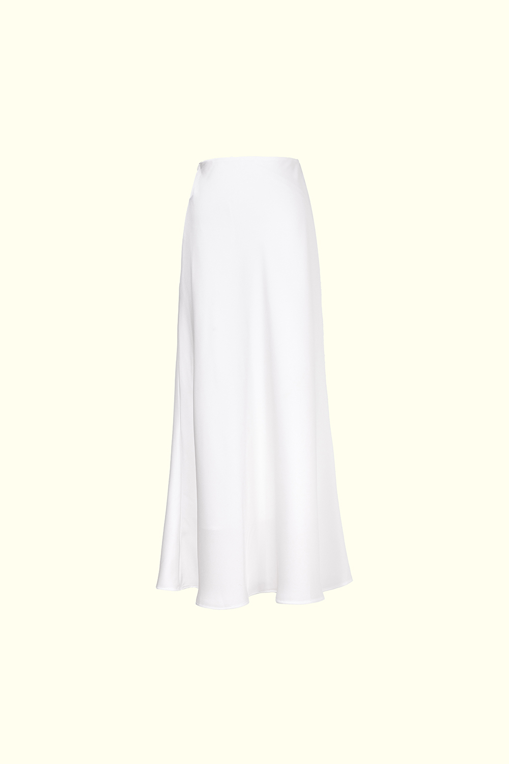 Chân váy lụa dáng dài màu trắng