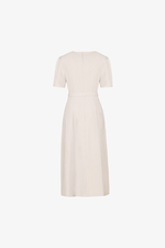 Đầm kem cổ V xếp nhún dáng xòe xếp ly