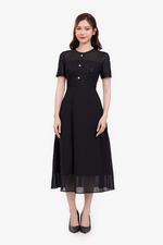 Đầm đen dáng xoè phối ren