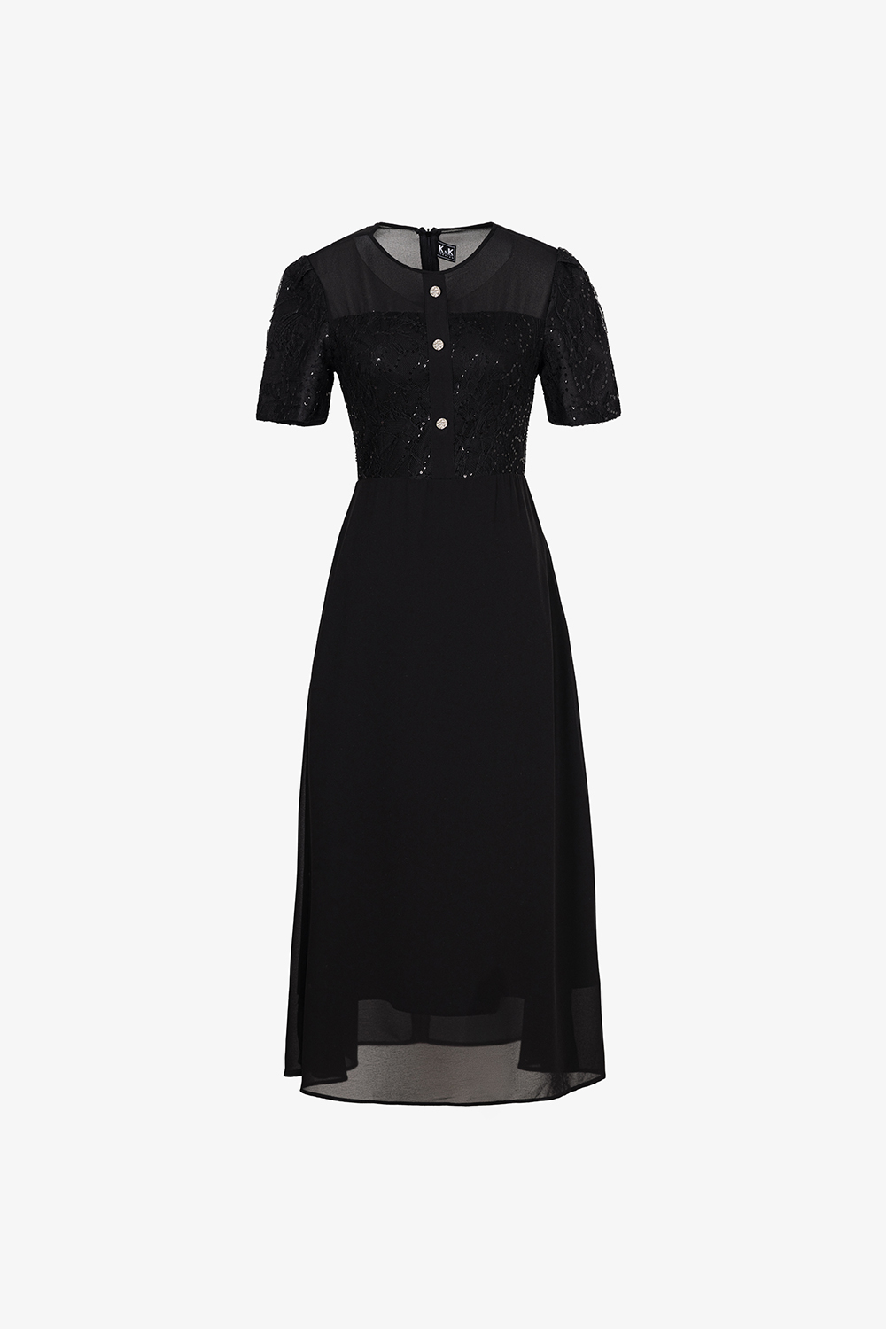 Đầm đen dáng xoè phối ren