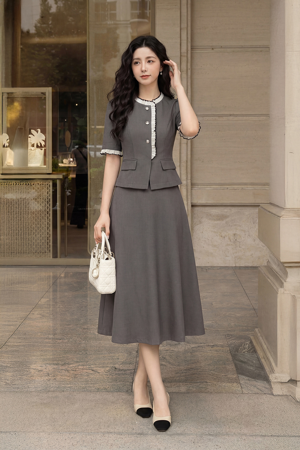 Áo kiểu công sở viền trắng cổ tròn