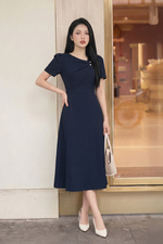 Đầm xòe công sở cổ lệch xếp ly