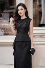 Đầm đen peplum dáng dài tay chờm