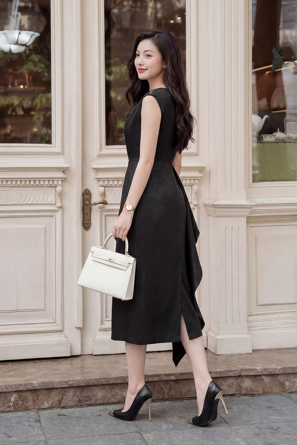 Đầm đen peplum dáng dài tay chờm
