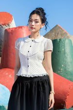 Áo kiểu nữ chấm bi cổ sen