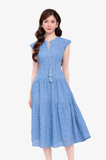 Đầm xòe xô thêu dáng dài màu xanh