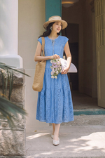 Đầm xòe xô thêu dáng dài màu xanh