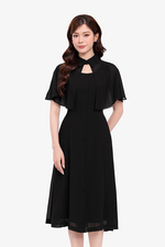 Đầm xòe màu đen đính kèm áo khoác mỏng