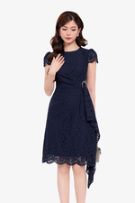Đầm ren dáng chữ A xòe nhấn eo