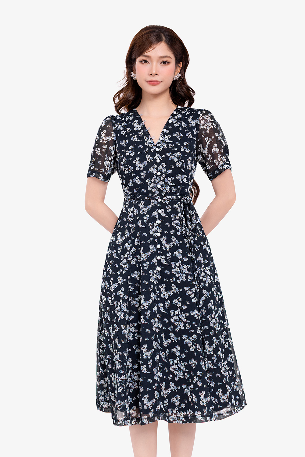Đầm hoa xanh dáng xòe cổ V