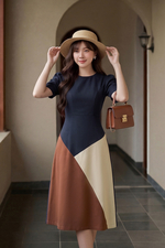 Đầm công sở dáng chữ A phối màu