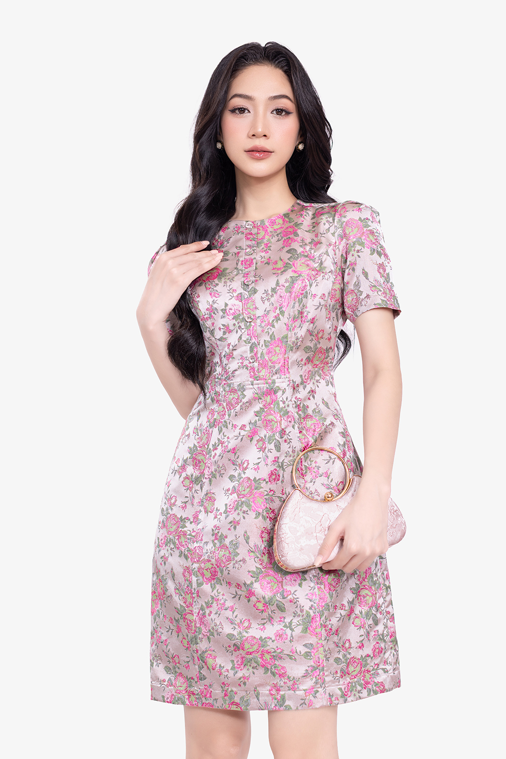 Đầm hoa đính nút dáng chữ A tay ngắn