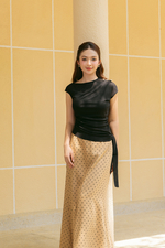 Chân váy chấm bi dáng dài màu nâu nhạt