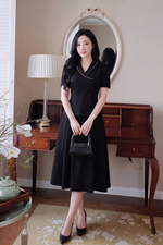 Áo đen công sở cổ vest phối viền