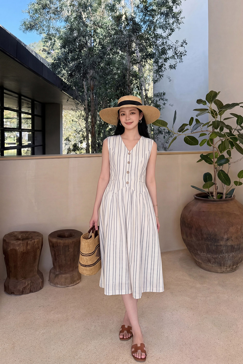 Đầm chữ A linen kẻ sọc
