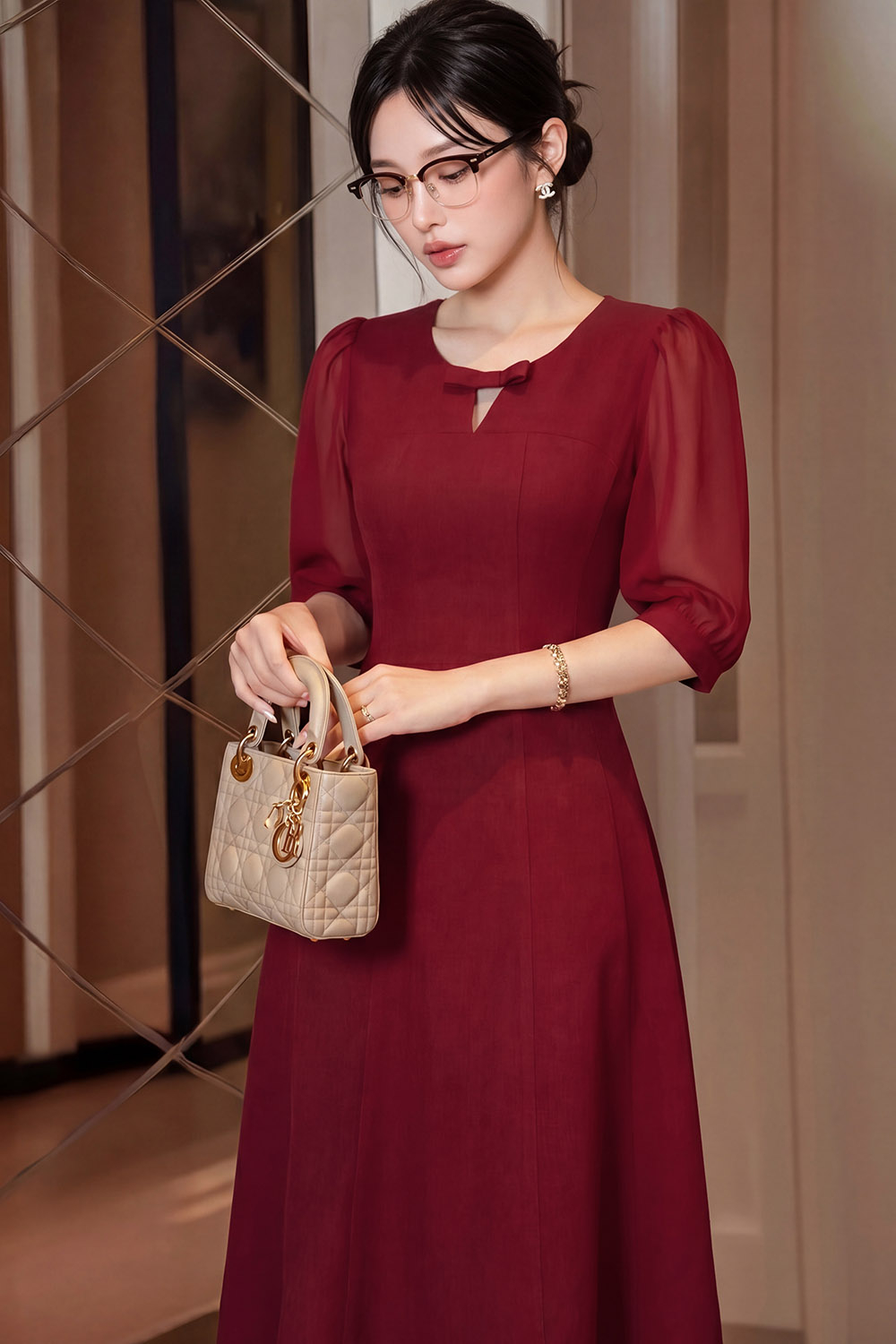 Đầm đỏ dáng xòe tay lỡ cổ đính nơ